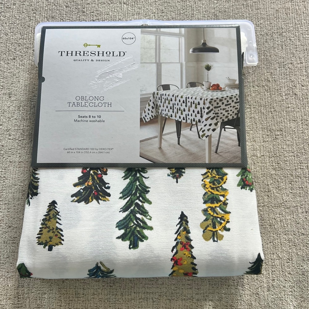 Threshold Christmas Tree Oblong Tablecloth 60x104 White Holiday Winter Decor NEW
